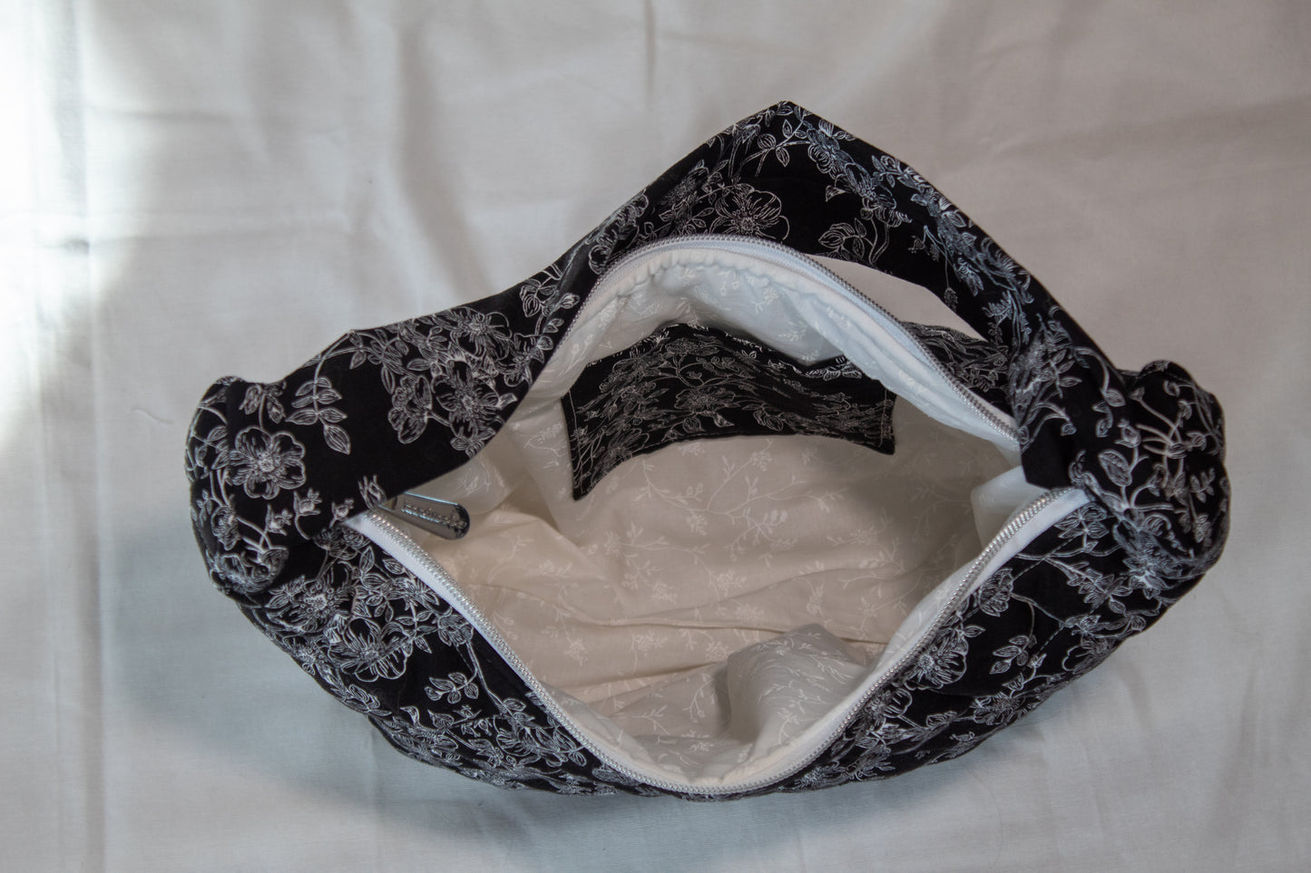 Tina Classic Slouchy Bag