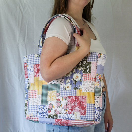 Everyday Tote Bag- Quilted Picnic