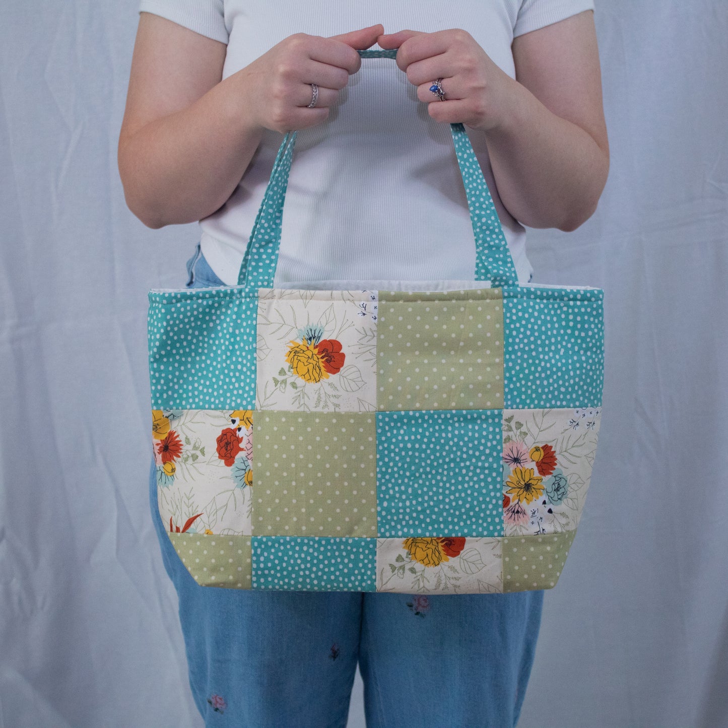 Quilted Market Tote Bag- Teal Floral