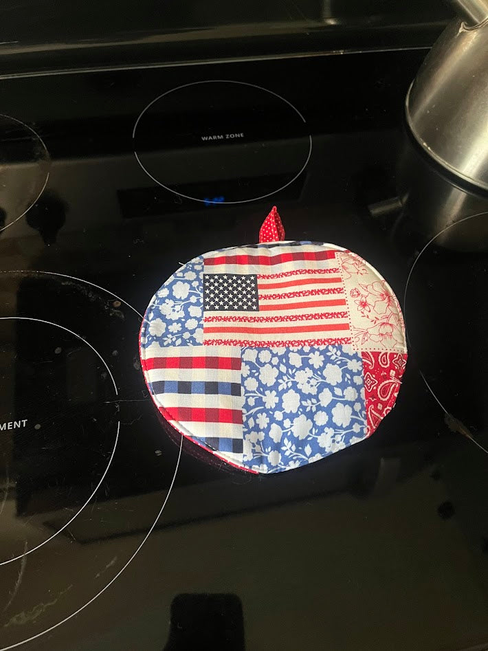 Patriot Circle Pot Holder