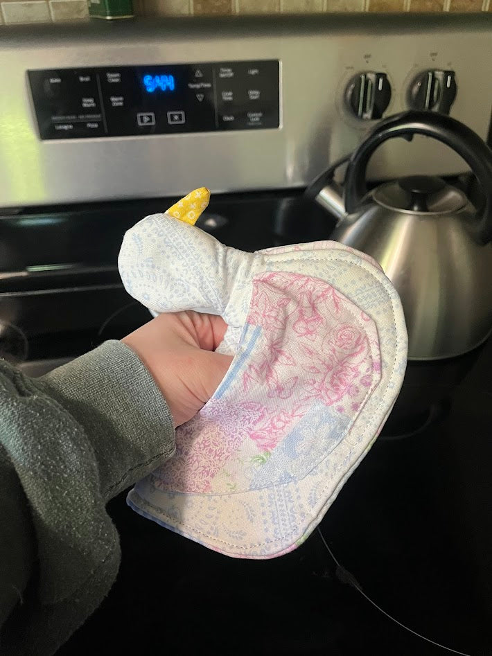 Matilda  Silly Goose Pot Holder